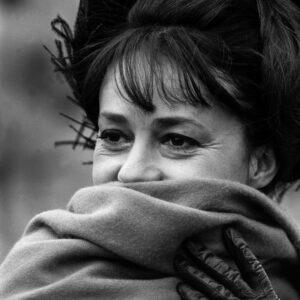 Jeanne Moreau sur le tournage du film Mata Hari, 1964